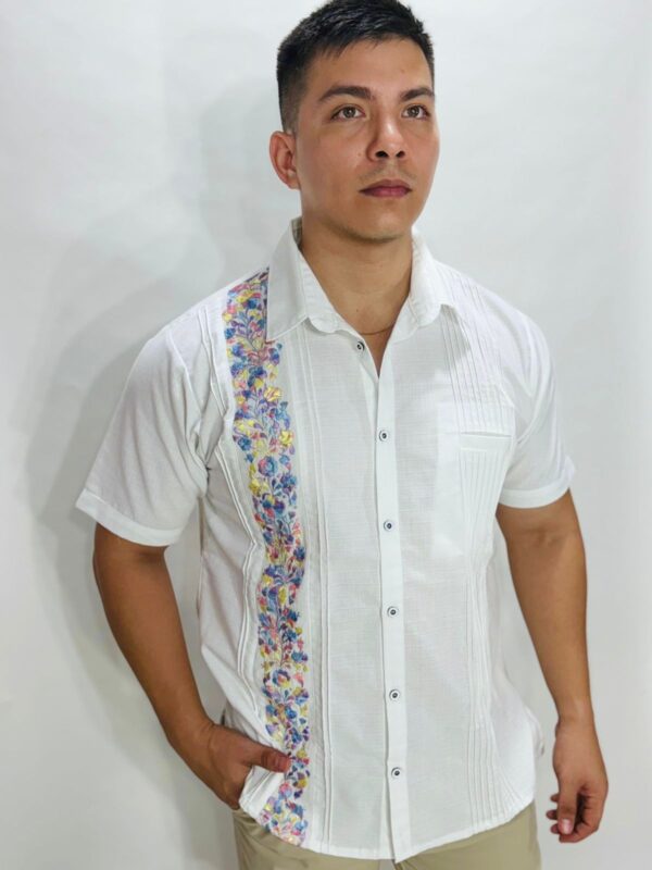 Guayabera Escencia Pastel