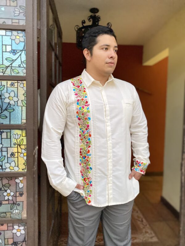 Guayabera Jardin - Image 4