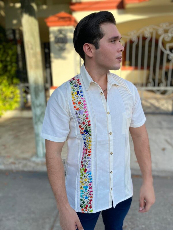 Guayabera Jardin - Image 2