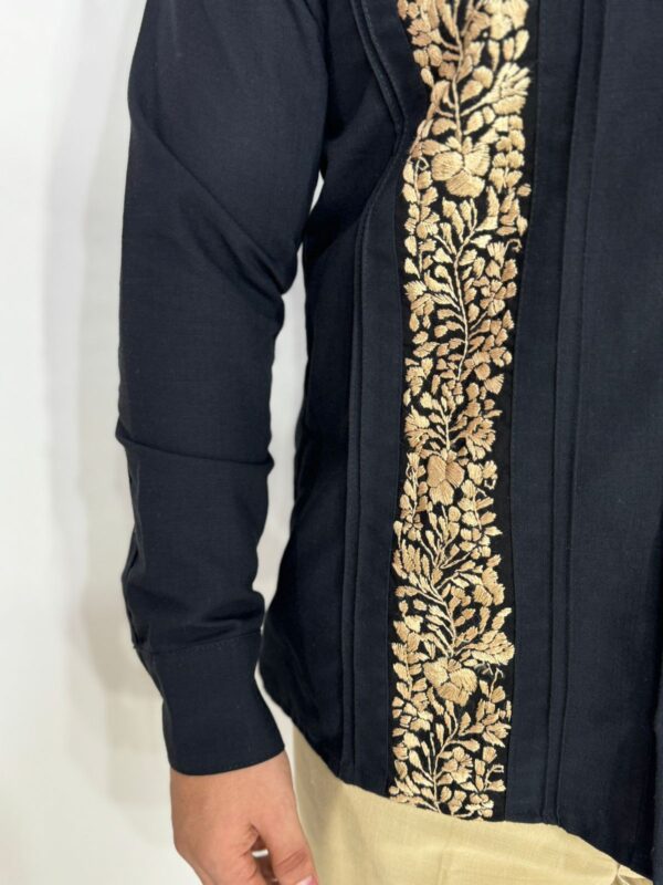 Guayabera Oro de Noche Mao - Image 4