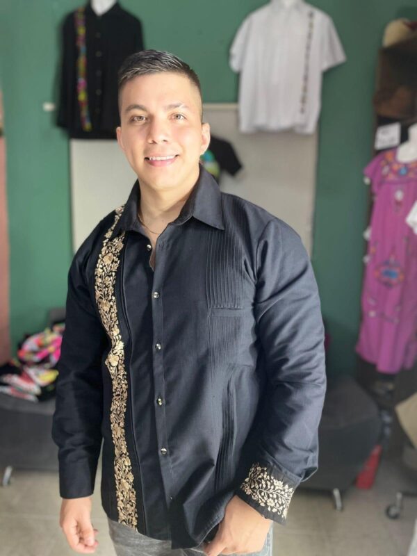 Guayabera Oro de Noche - Image 4