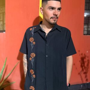 Guayabera  Flor de cempazuchil manga Corta