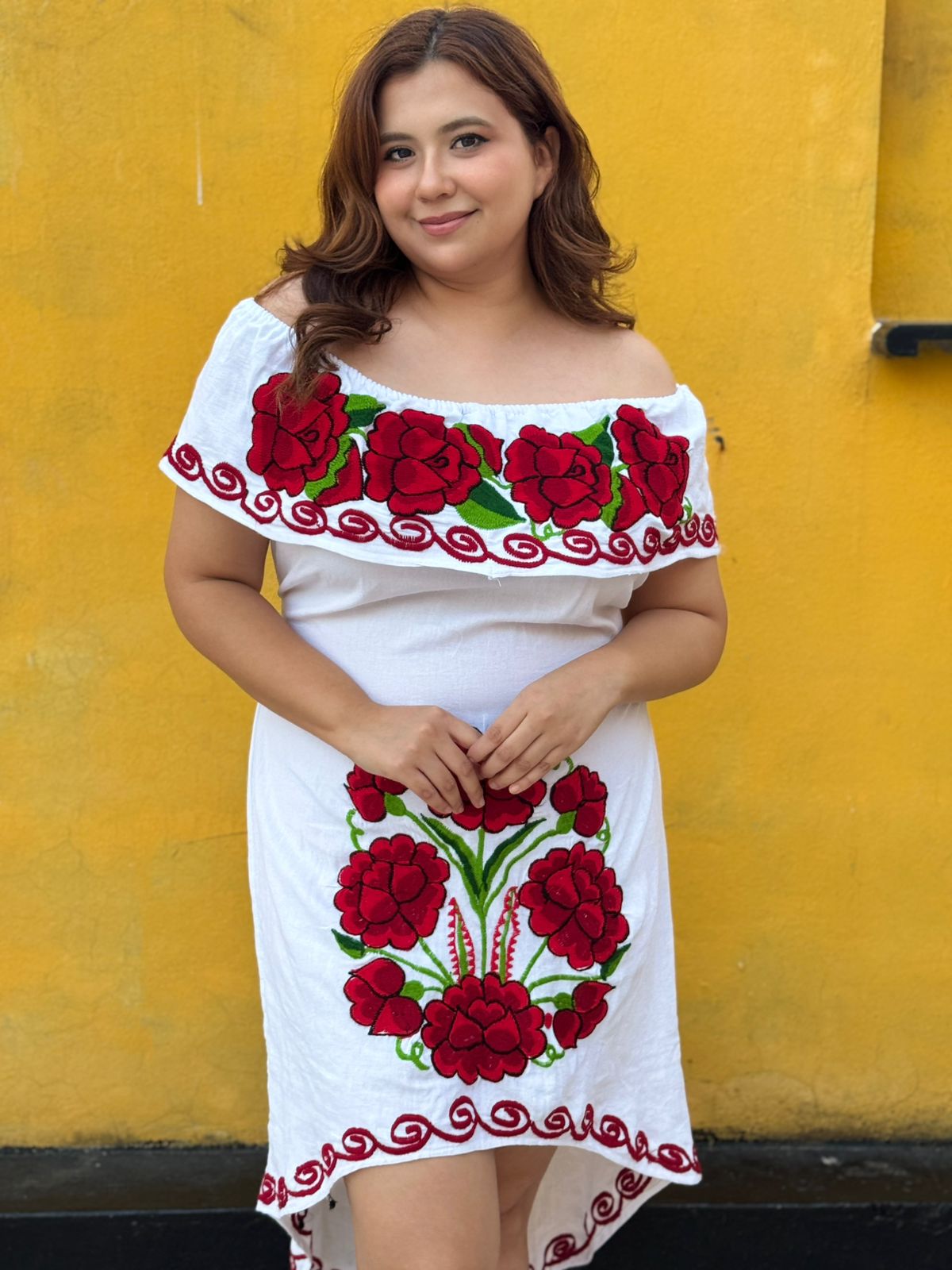 VESTIDO ARTESANAL ROSA ROJA