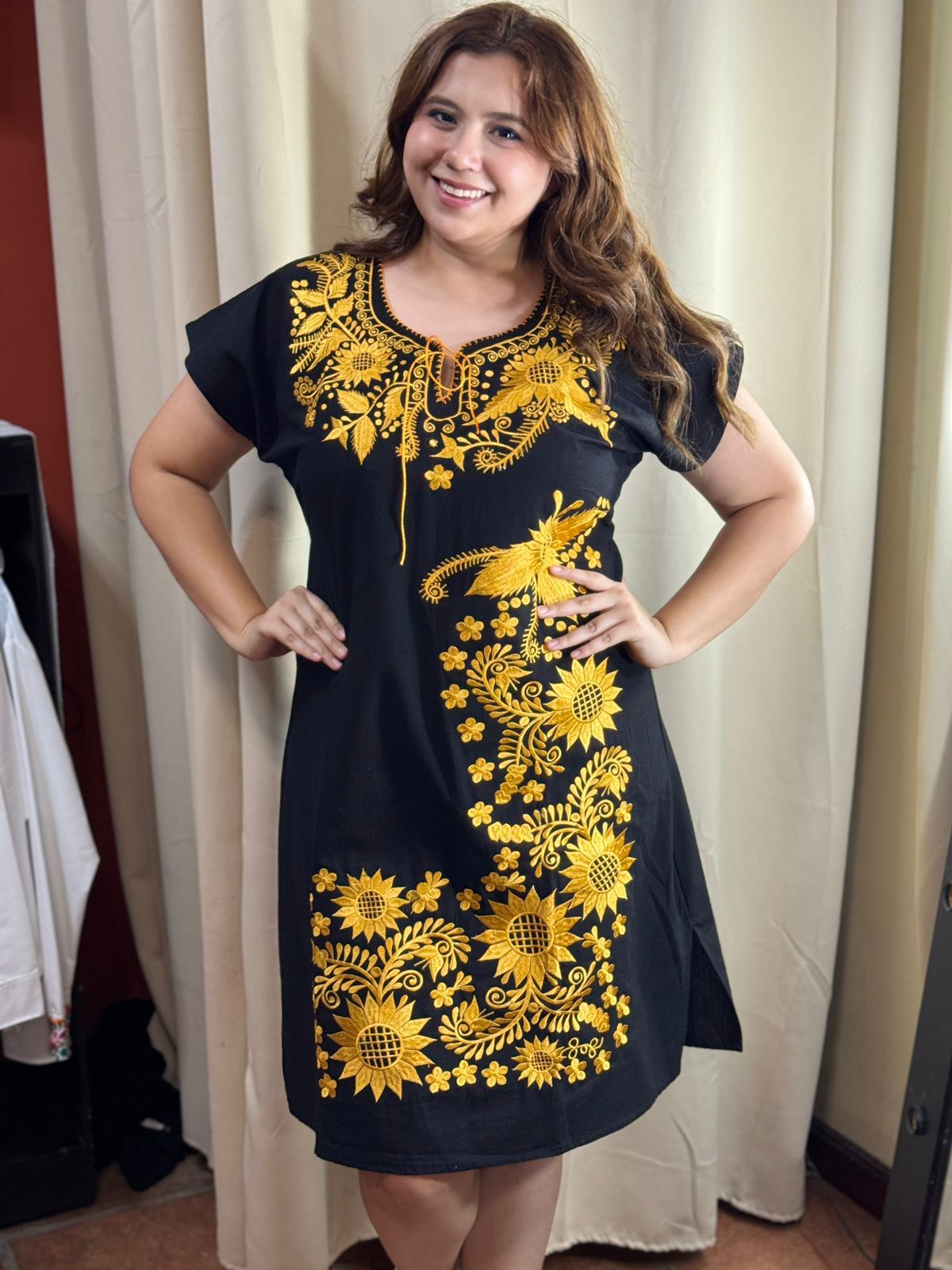 Vestido Semi Corto, de Manta, Negro rayo de Sol